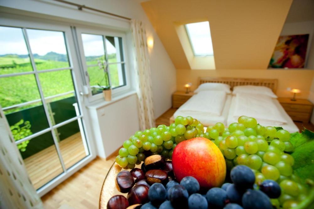 Hotel Toso Genussreich Leutschach Habitación foto